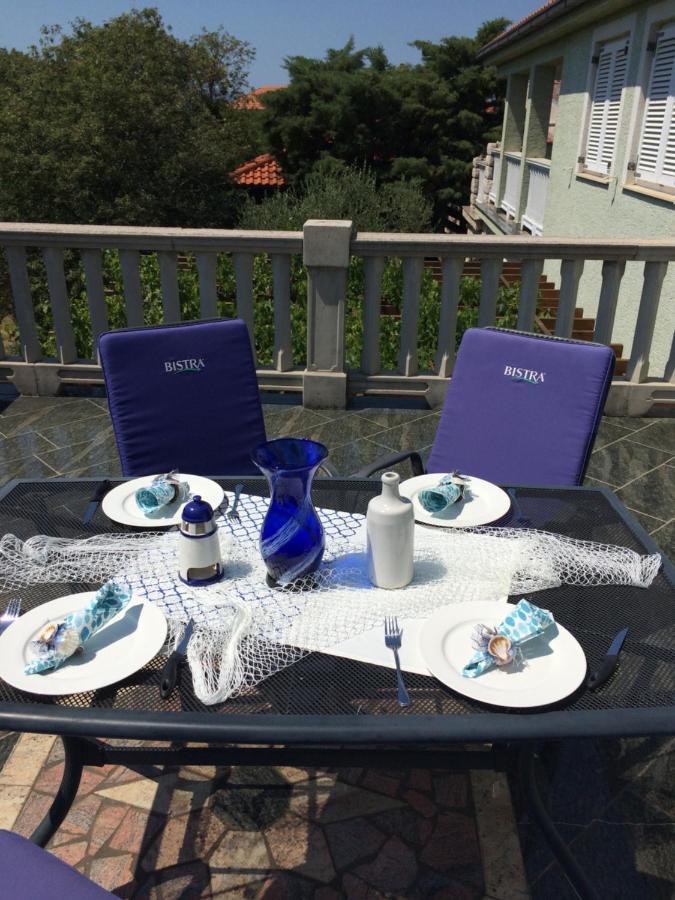 Sanmari Hotell Novi Vinodolski Exteriör bild