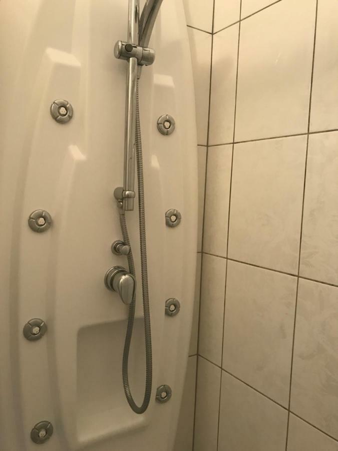 Sanmari Hotell Novi Vinodolski Exteriör bild