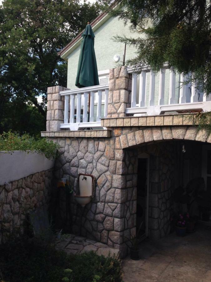 Sanmari Hotell Novi Vinodolski Exteriör bild