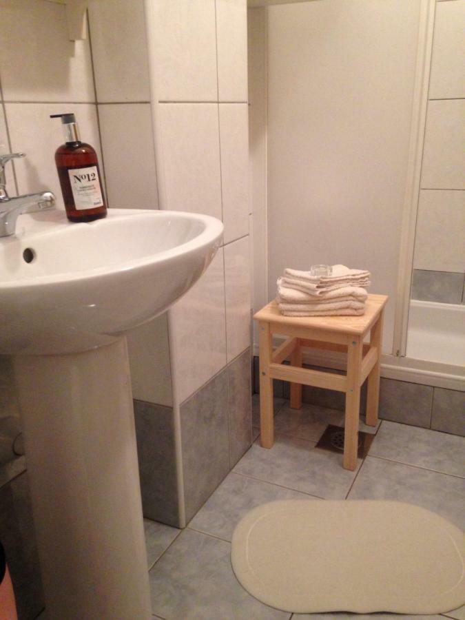 Sanmari Hotell Novi Vinodolski Exteriör bild